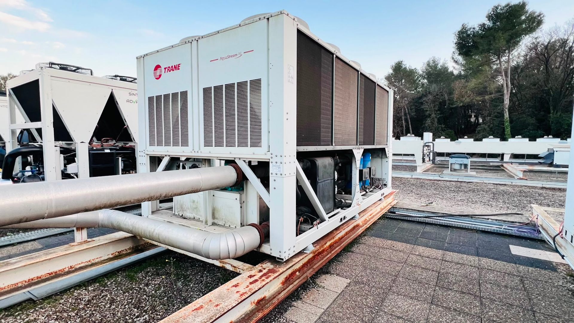 Refroidisseur / groupe froid 200 kW